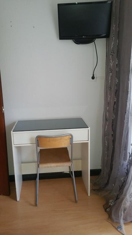 Hostal Lima บายาโดลิด ภายนอก รูปภาพ