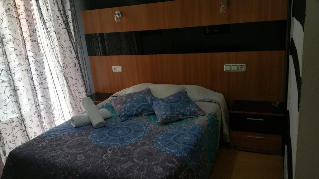 Hostal Lima บายาโดลิด ภายนอก รูปภาพ